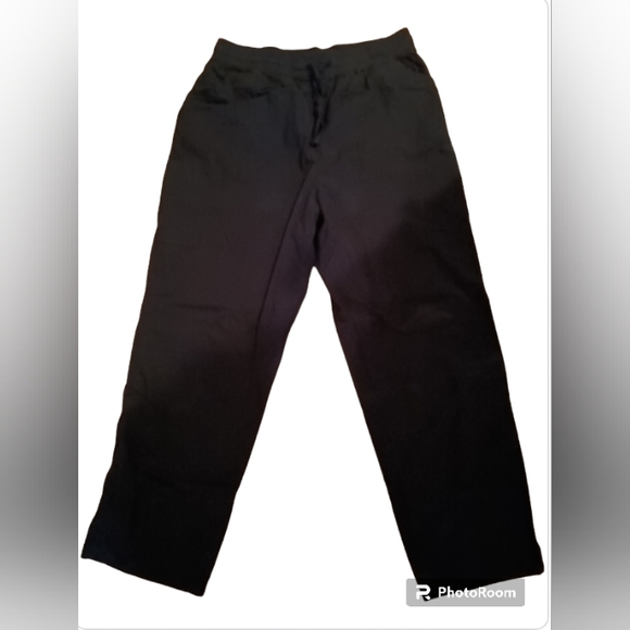 Women's Scrub Studio Black Scrub Pants - Picture 1 of 2